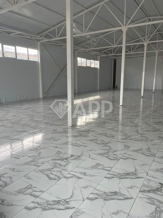 Сдам помещение свободного назначения, 546 м² фото