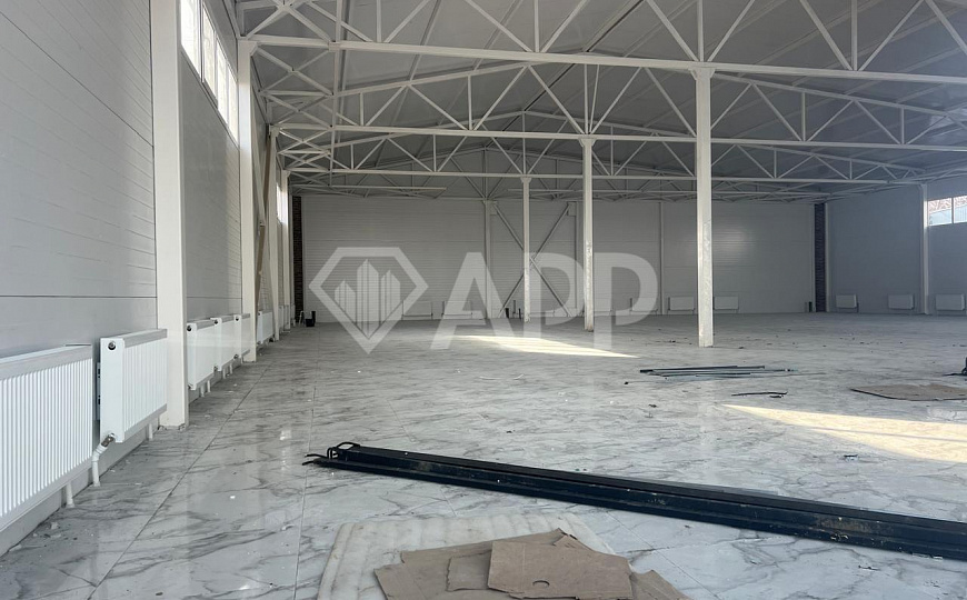 Сдам помещение свободного назначения, 546 м² фото