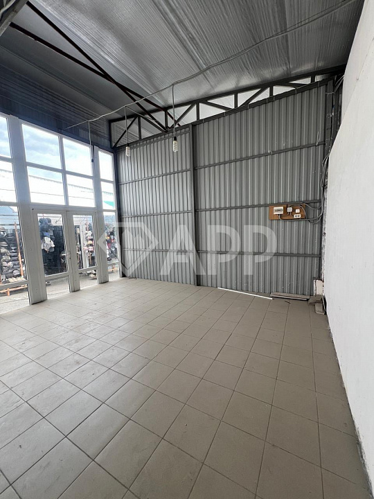 Сдам торгово-складское помещение, 40 и 60 м² фото