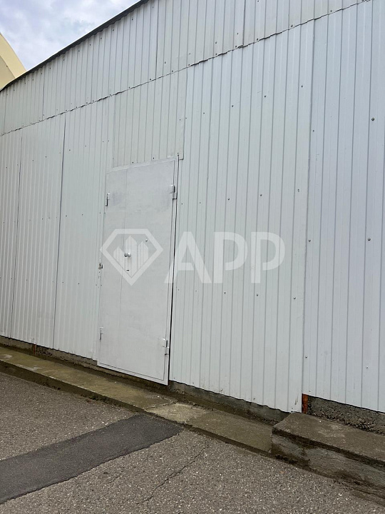 Сдам торгово-складское помещение, 40 и 60 м² фото