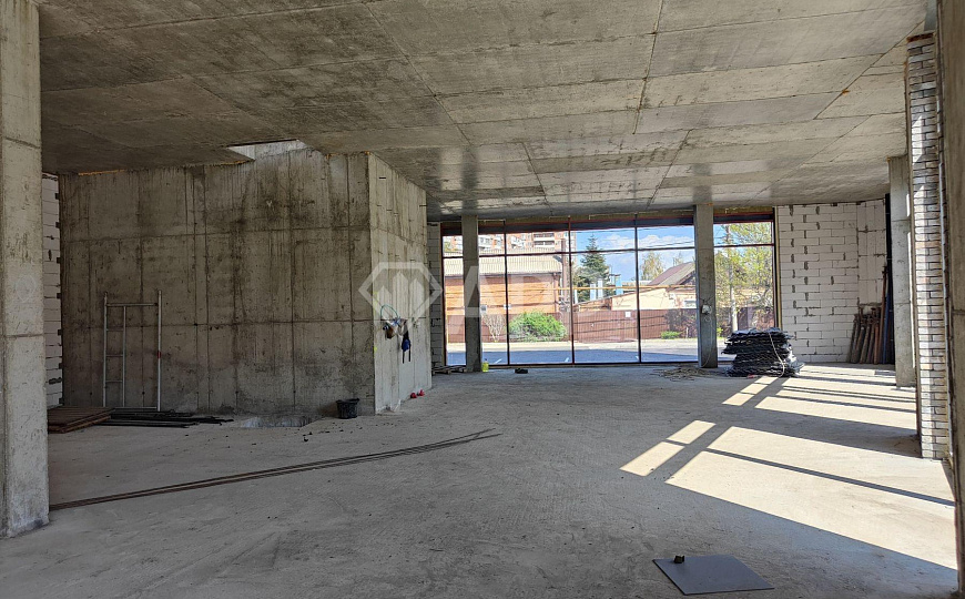 Сдаю отдельно стоящее здание, 800 м² фото