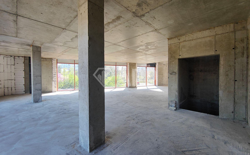 Сдаю отдельно стоящее здание, 800 м² фото