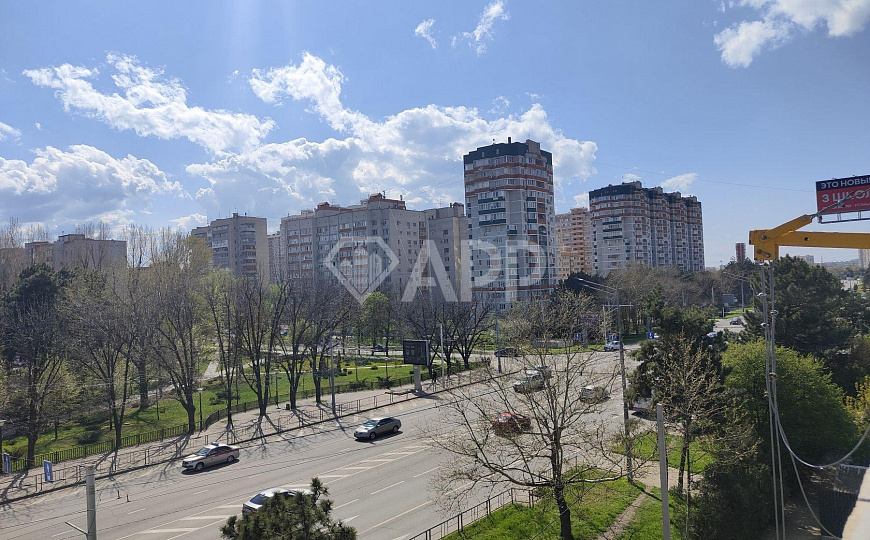 Сдаю отдельно стоящее здание, 800 м² фото