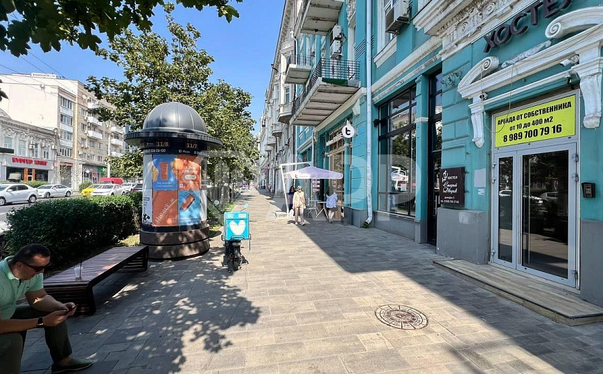 109 м2/Угол/Рядом с кофейней/витрины в пол/Садовая фото