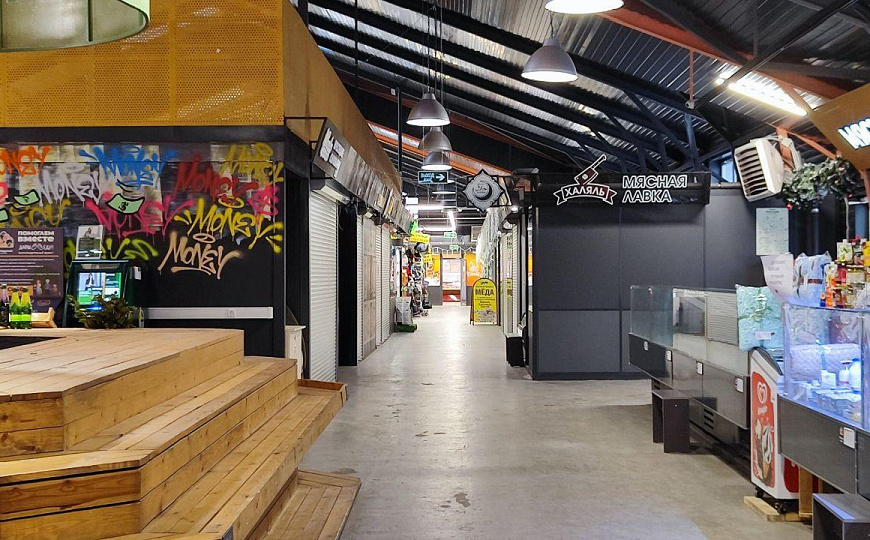 Сдам витрину 4,5 м² фото