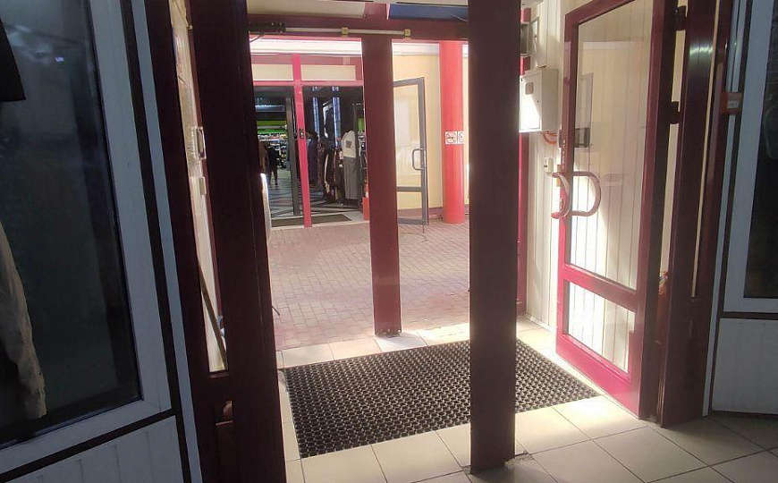 Сдам торговое помещение, 363,8 м² в центре Балашихи на самом высоком трафике фото