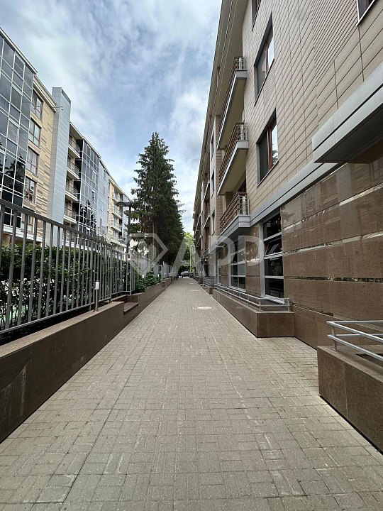 Помещение свободного назначения в центре Казани фото