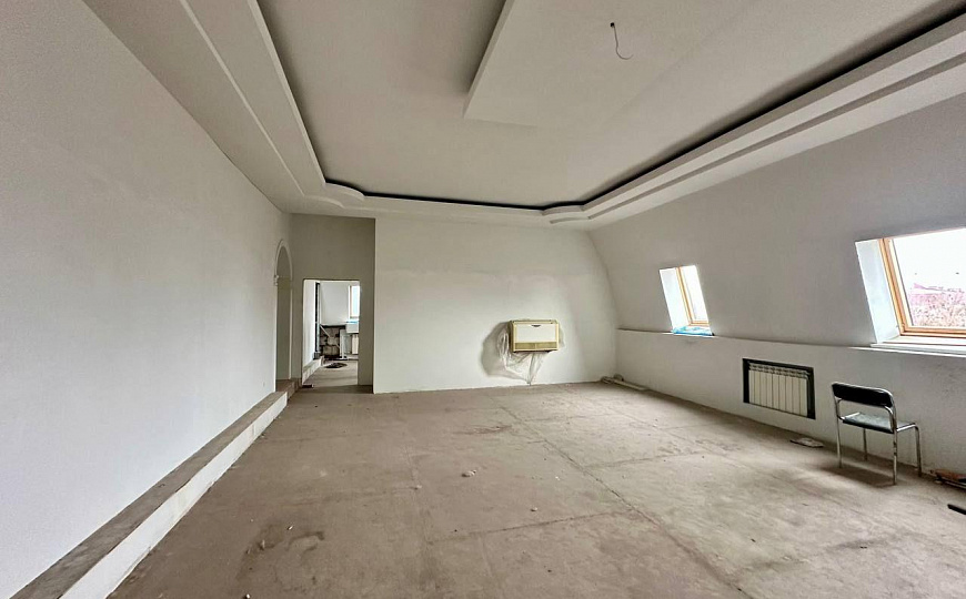 Здание 600 м2 на ул.Куйбышева на зем.участке 2,5 сотки фото