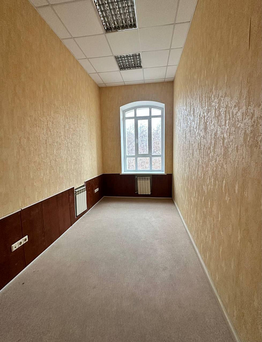 Здание 600 м2 на ул.Куйбышева на зем.участке 2,5 сотки фото