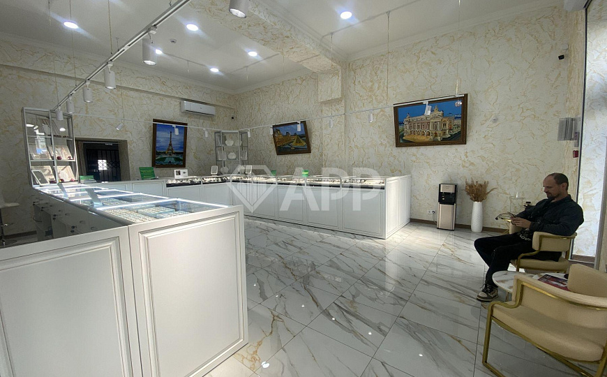 Ремонт.2Входа.Рядом 2 кофейни.Вкусно и точка, 73 м² фото