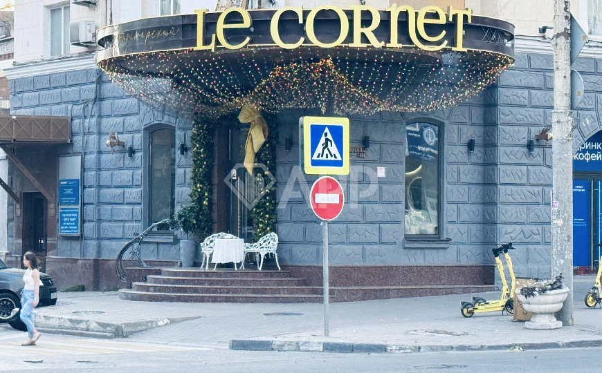 Ремонт.2Входа.Рядом 2 кофейни.Вкусно и точка, 73 м² фото