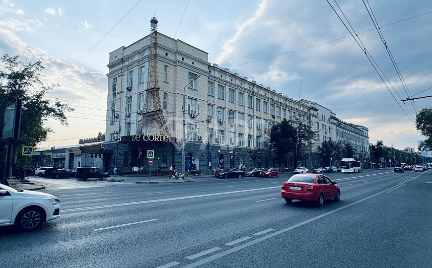 Ремонт.2Входа.Рядом 2 кофейни.Вкусно и точка, 73 м² фото