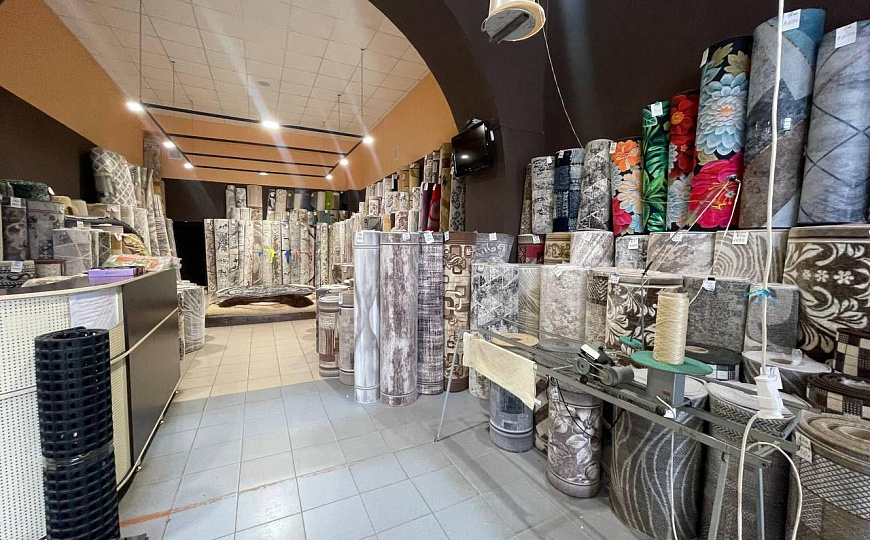 Сдам помещение в самом центре города 258,5м² на высоком трафике фото