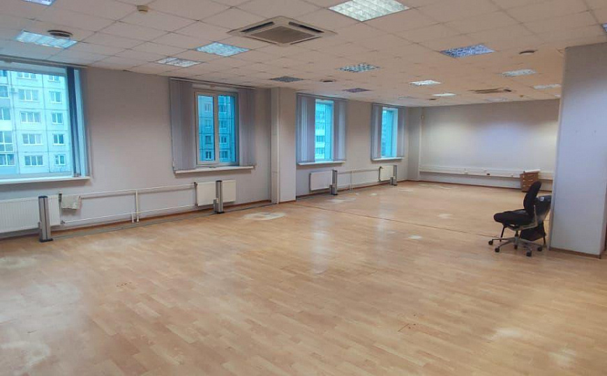 Сдам офисное помещение, 60 м² фото