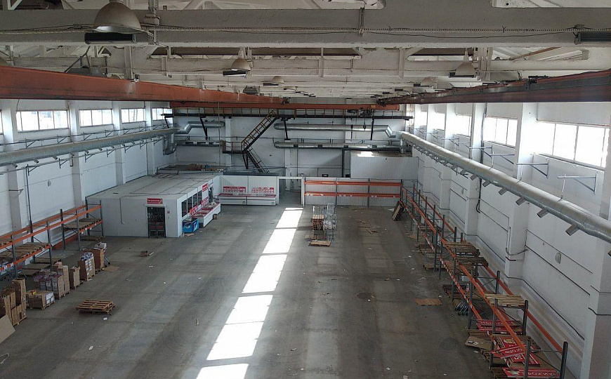 Сдается производственная база 2500 м² с земельным участком фото