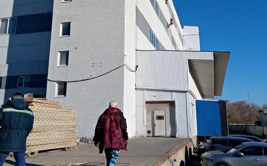 Помещение в отдельно стоящем здании, 2 500 м² фото