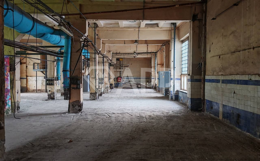 Продажа пром парка в Москве, 10320м2 здания, зу 2,5 га фото