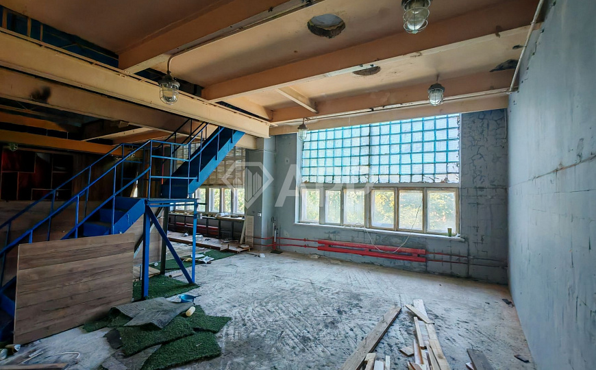 Продажа пром парка в Москве, 10320м2 здания, зу 2,5 га фото