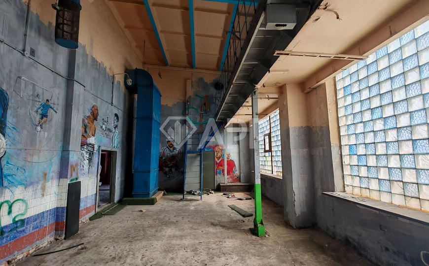 Продажа пром парка в Москве, 10320м2 здания, зу 2,5 га фото