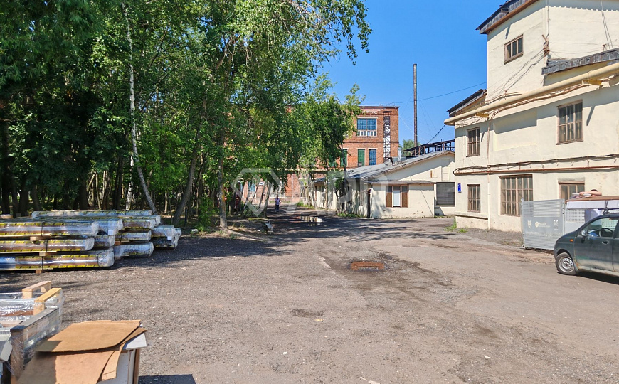 Продажа пром парка в Москве, 10320м2 здания, зу 2,5 га фото