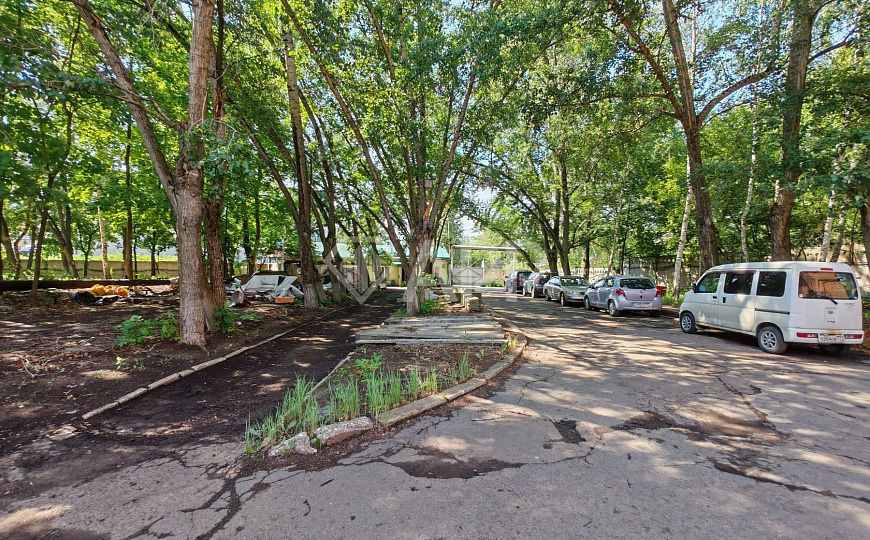 Продажа пром парка в Москве, 10320м2 здания, зу 2,5 га фото