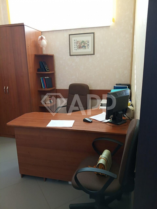 Продам помещение свободного назначения, 650 м², зем.участок 7.2 сотки. фото