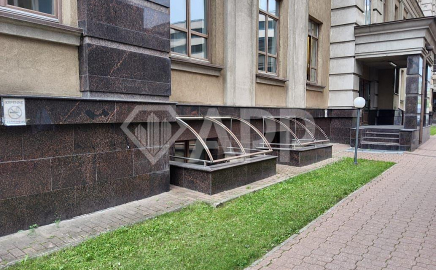 Помещение свободного назначения 130м фото