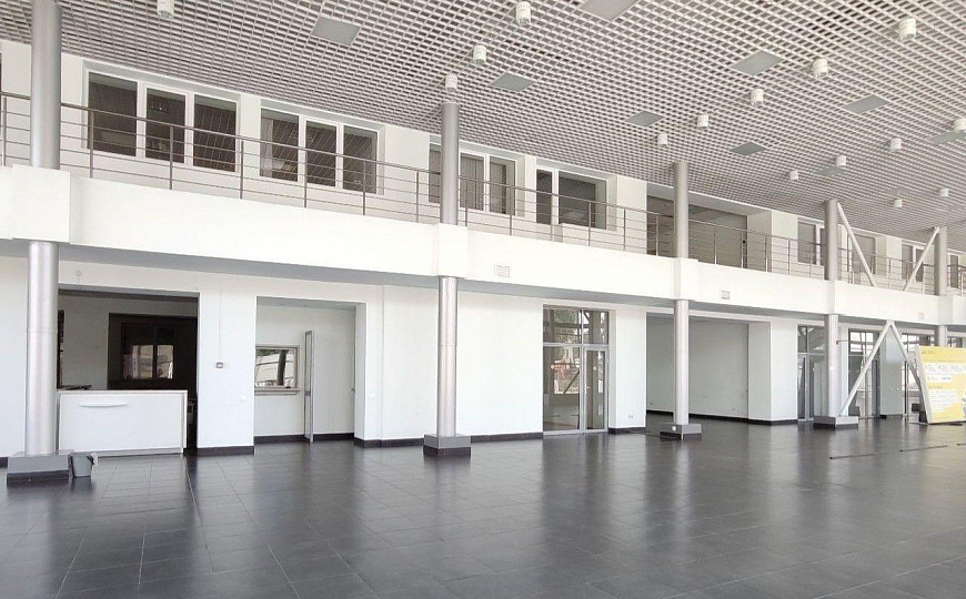 Помещение свободного назначения, 2 110 м² фото