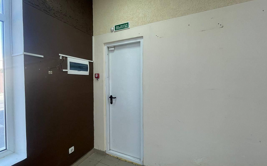 Автомагазин. Алкомаркет. Строительный магазин .представительство . От собственника. Без комиссии фото