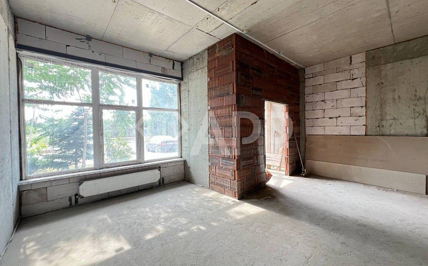 Продаю торговое помещение, 159,14 м² фото