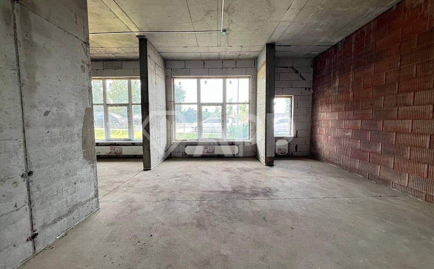 Продаю торговое помещение, 159,14 м² фото