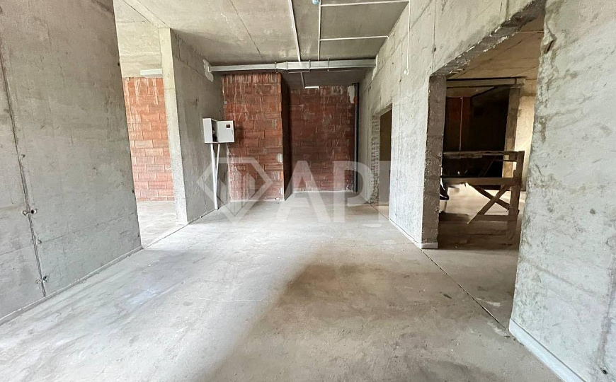 Продаю торговое помещение, 159,14 м² фото