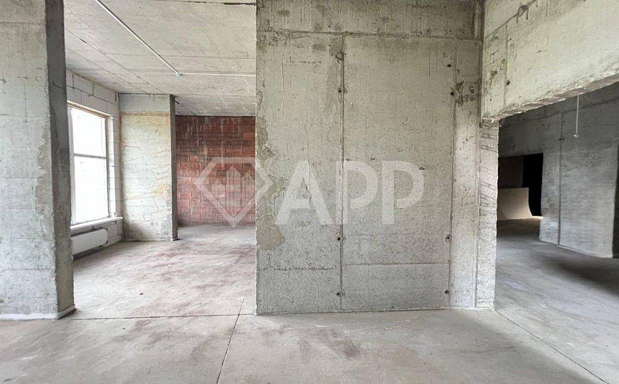 Продаю торговое помещение, 159,14 м² фото