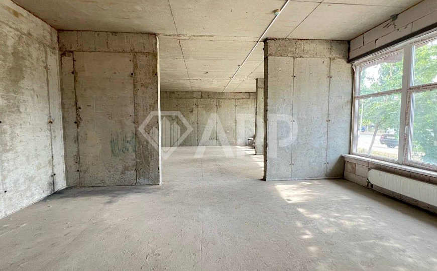 Продаю торговое помещение, 159,14 м² фото