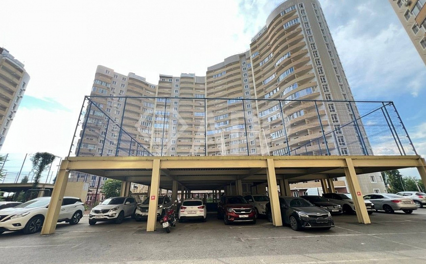 Продаю торговое помещение, 264,7 м² фото