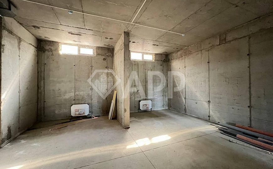 Продаю торговое помещение, 264,7 м² фото