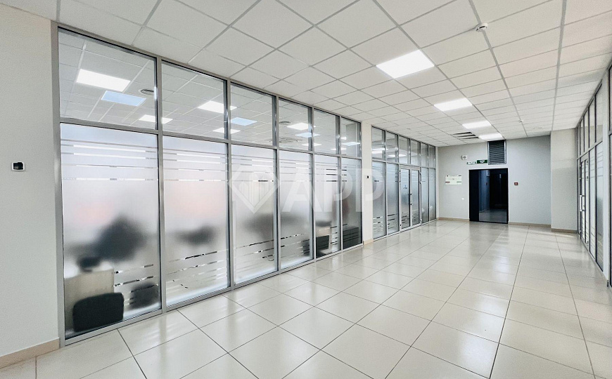 Сдаю офисное помещение, 36 м² фото