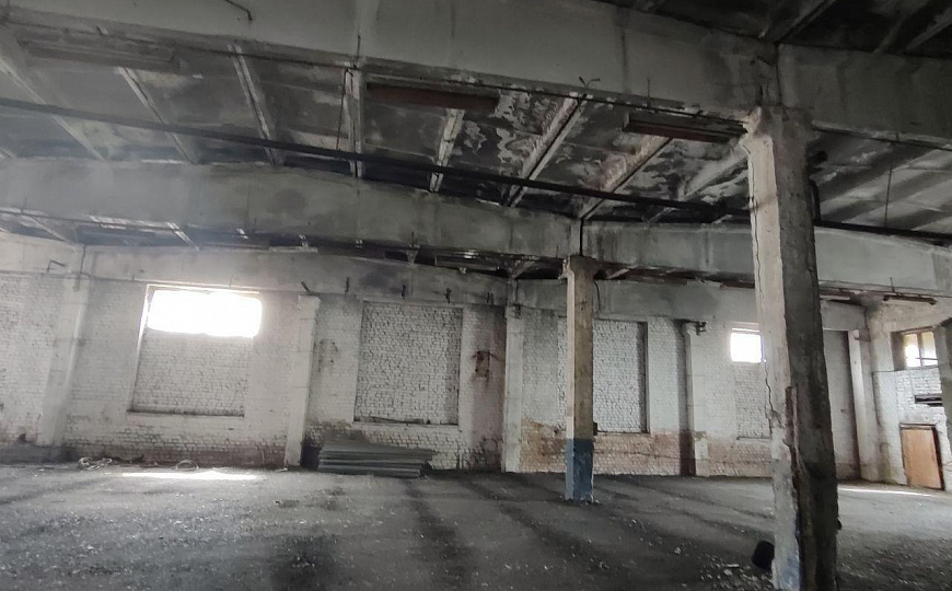 Производственное помещение, 1 700 м² фото