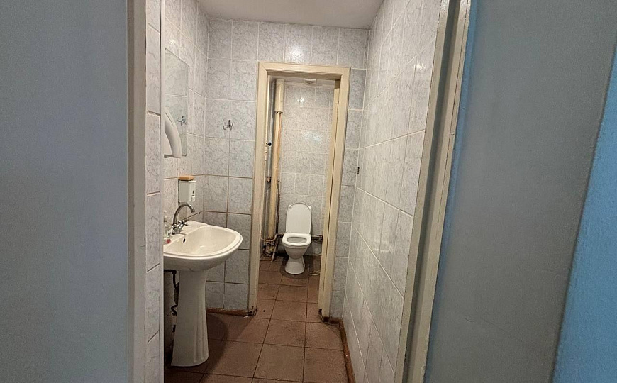 Продам отдельно стоящее здание, 270 м² фото