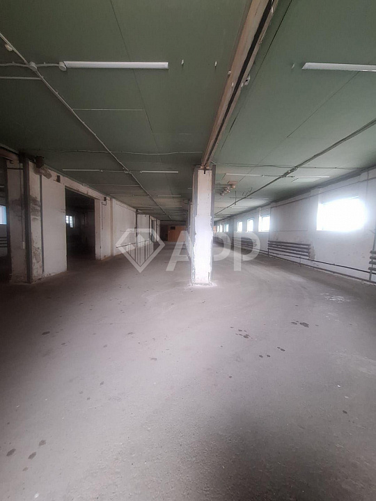 Сдам производственно-складское помещение общей площадью 80 м² фото