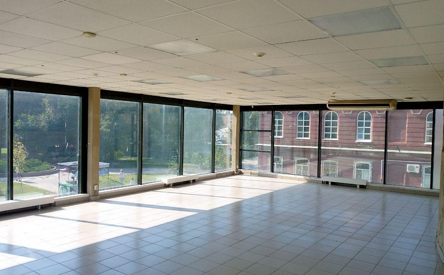 Здание в центре, 681,8 м2 фото