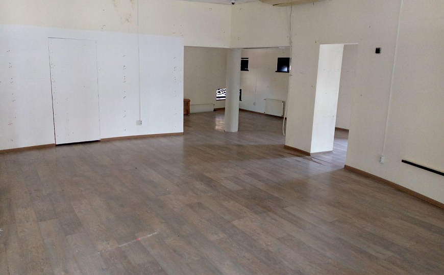 Здание в центре, 681,8 м2 фото