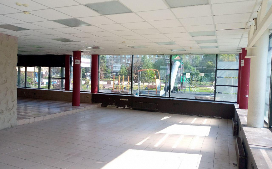 Здание в центре, 681,8 м2 фото