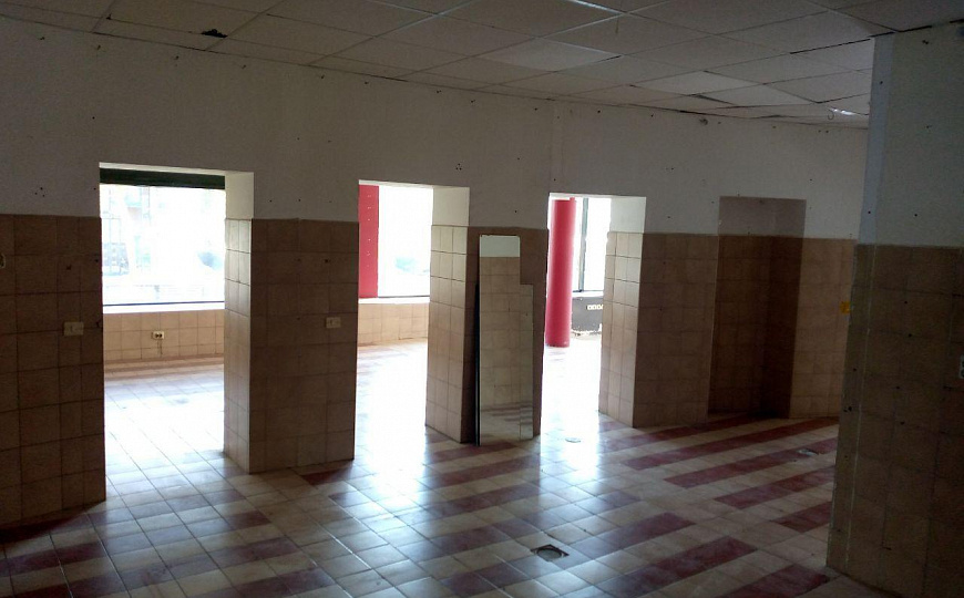 Здание в центре, 681,8 м2 фото