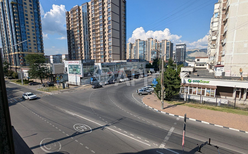 Сдам офисное помещение, 220 м² фото
