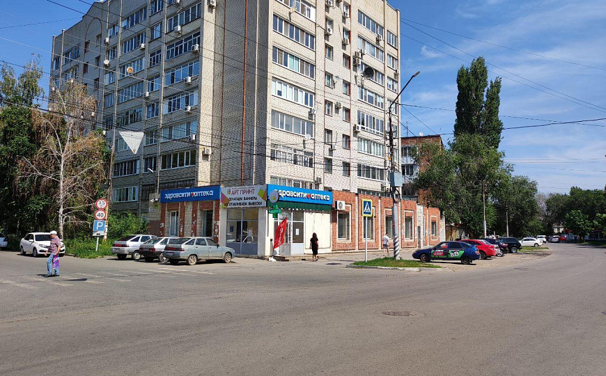 Первая линия, Центр, 176 м² фото