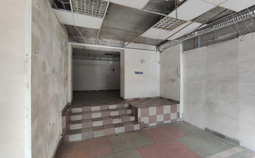 Первая линия, Центр, 176 м² фото