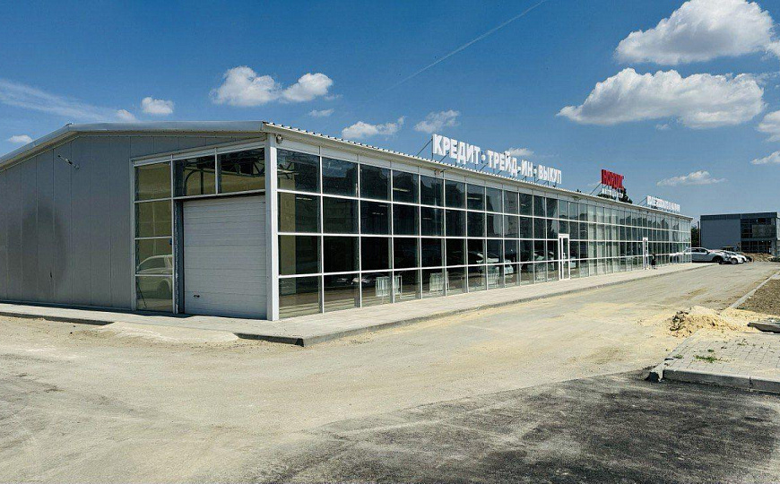 Площадь для любого бизнеса в новом здании с фасадом 357 м² фото
