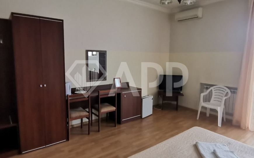 Продаю гостиница, 2 500 м² фото