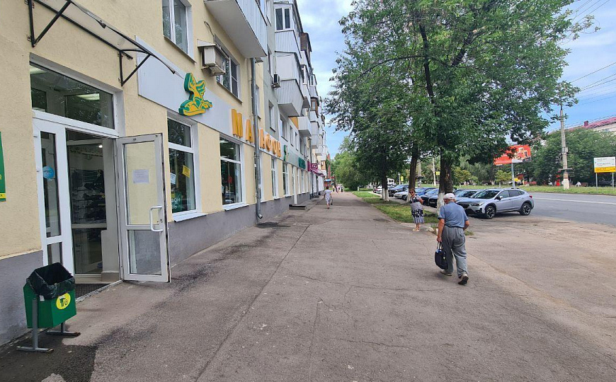 Помещение свободного назначения на 1 линии, 194 м² фото